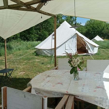 Hotel La Toile sous Les Étoiles à Charron  Extérieur photo